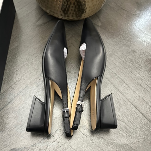 Naturalizer Lesley Slingback Pump (WIDE) - Picture 6 of 13